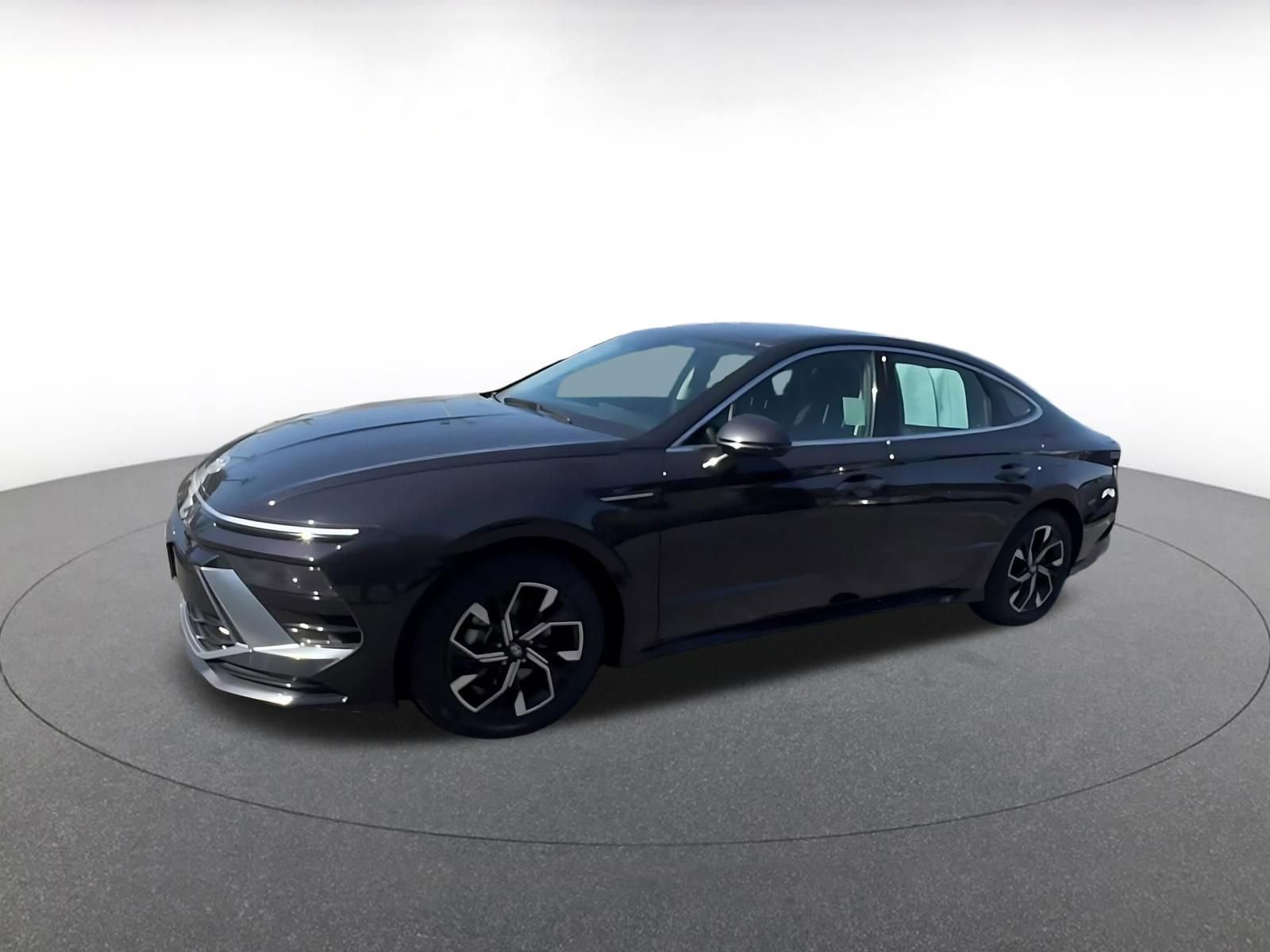 Thumbnail: 2025 Hyundai Sonata - 9