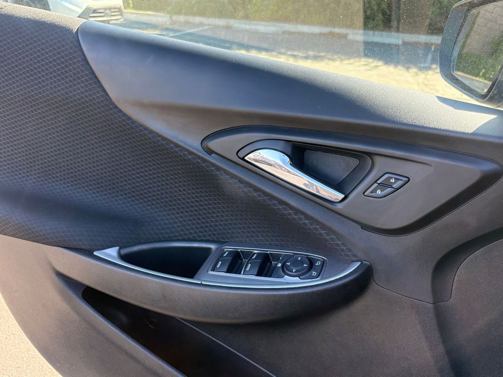 Thumbnail: 2024 Chevrolet Malibu - 18