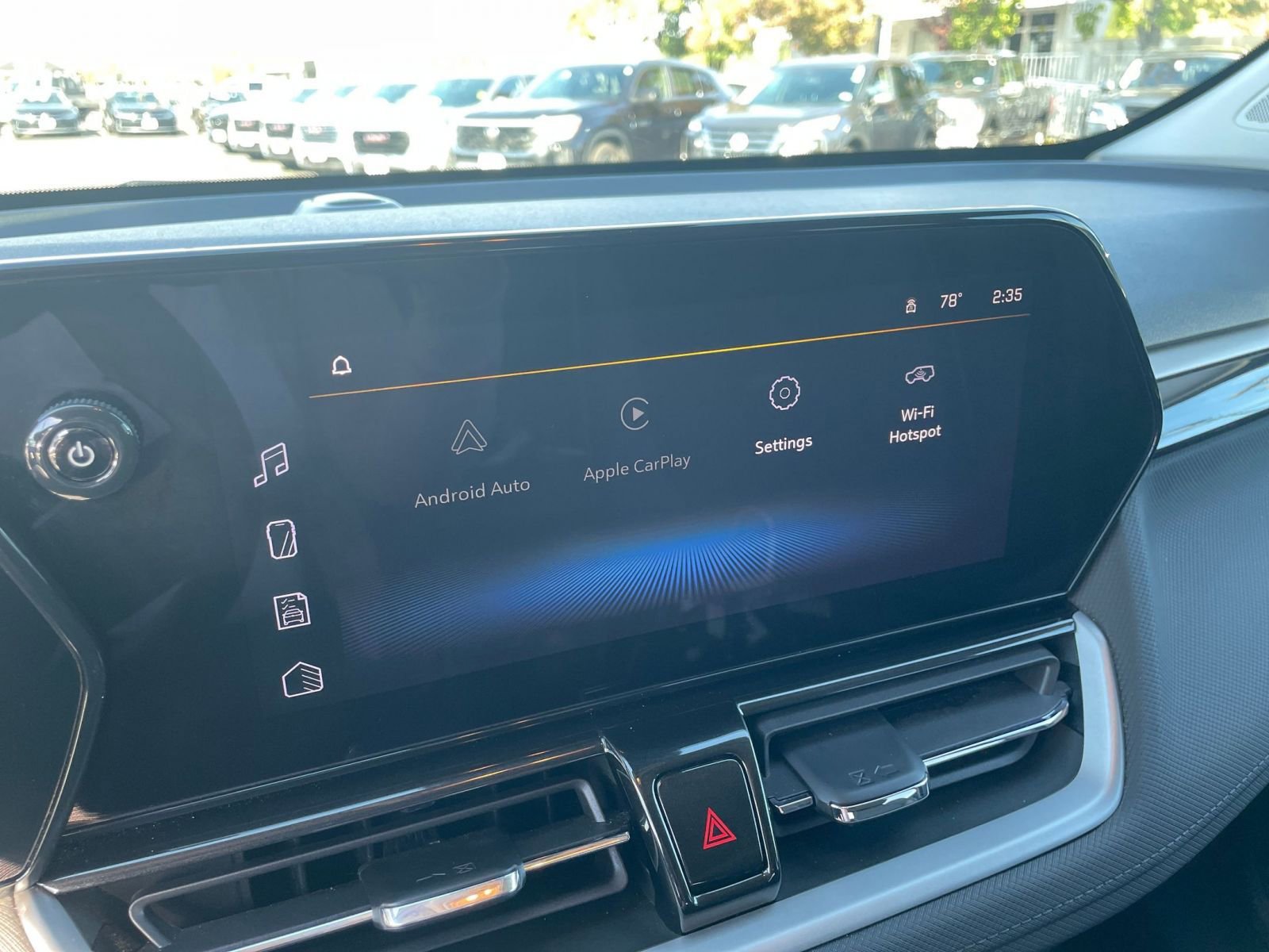 Thumbnail: 2025 Chevrolet TrailBlazer - 21