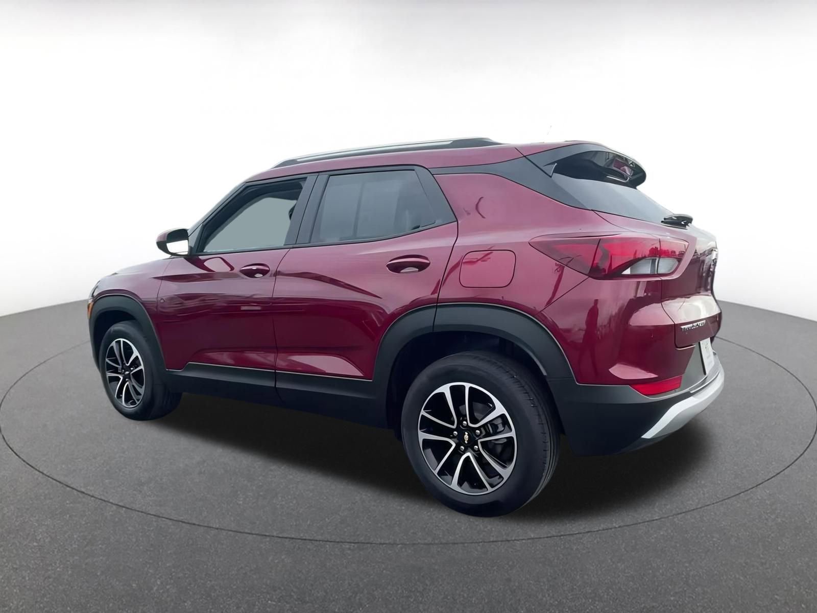 Thumbnail: 2025 Chevrolet TrailBlazer - 10