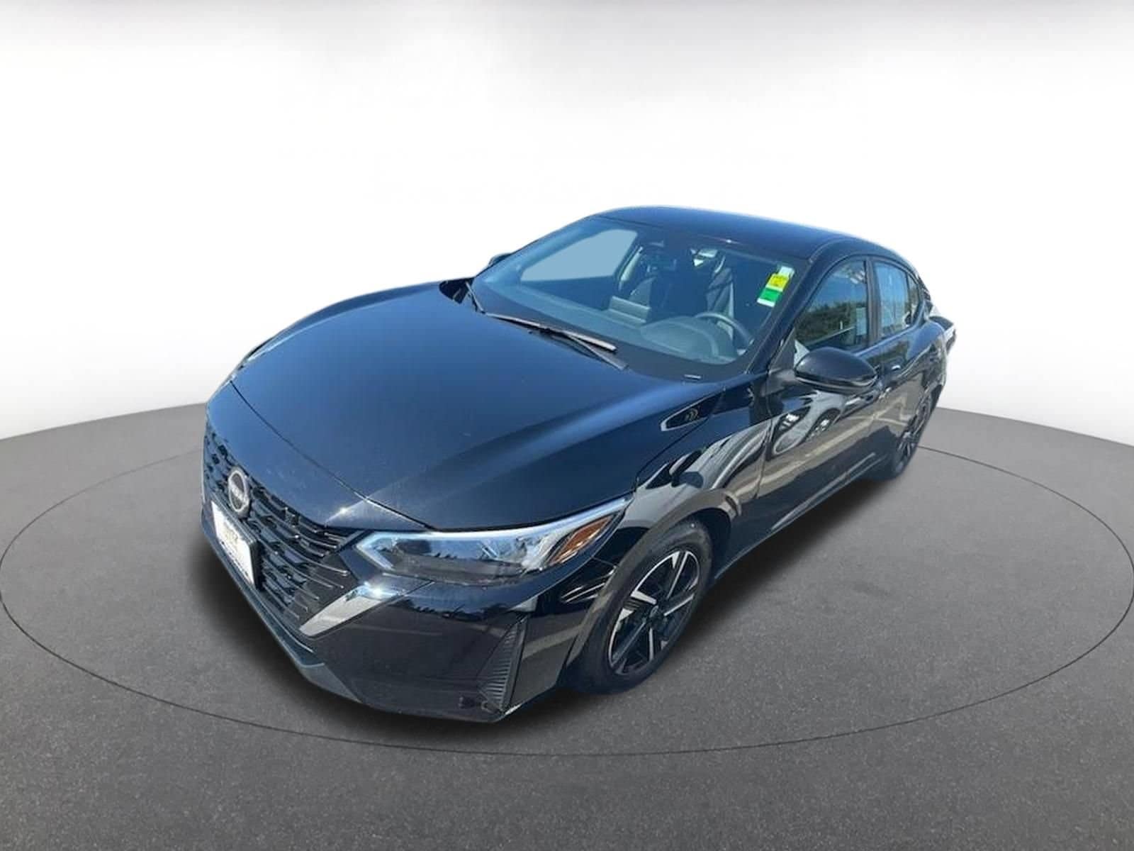 Thumbnail: 2025 Nissan Sentra - 2