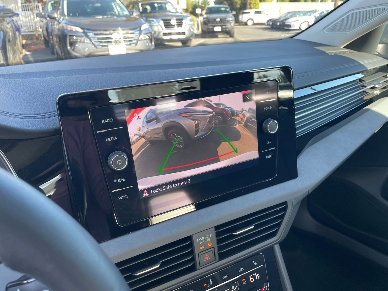 Thumbnail: 2025 Volkswagen Jetta - 17