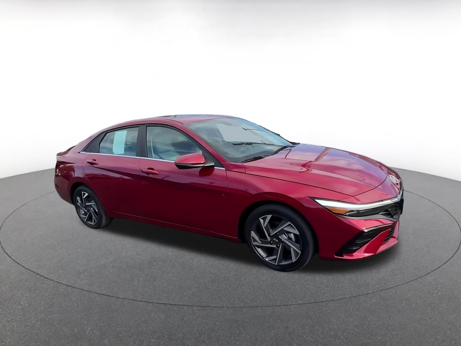 Thumbnail: 2025 Hyundai Elantra - 2