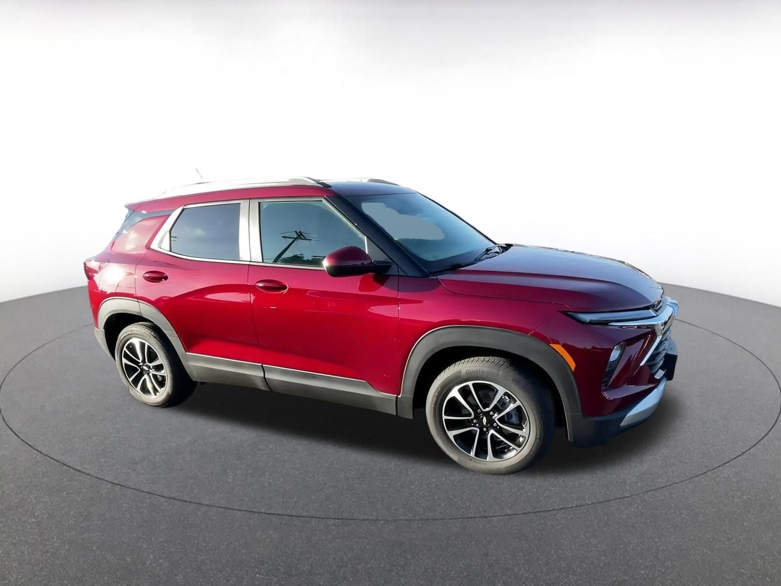 Thumbnail: 2025 Chevrolet TrailBlazer - 2