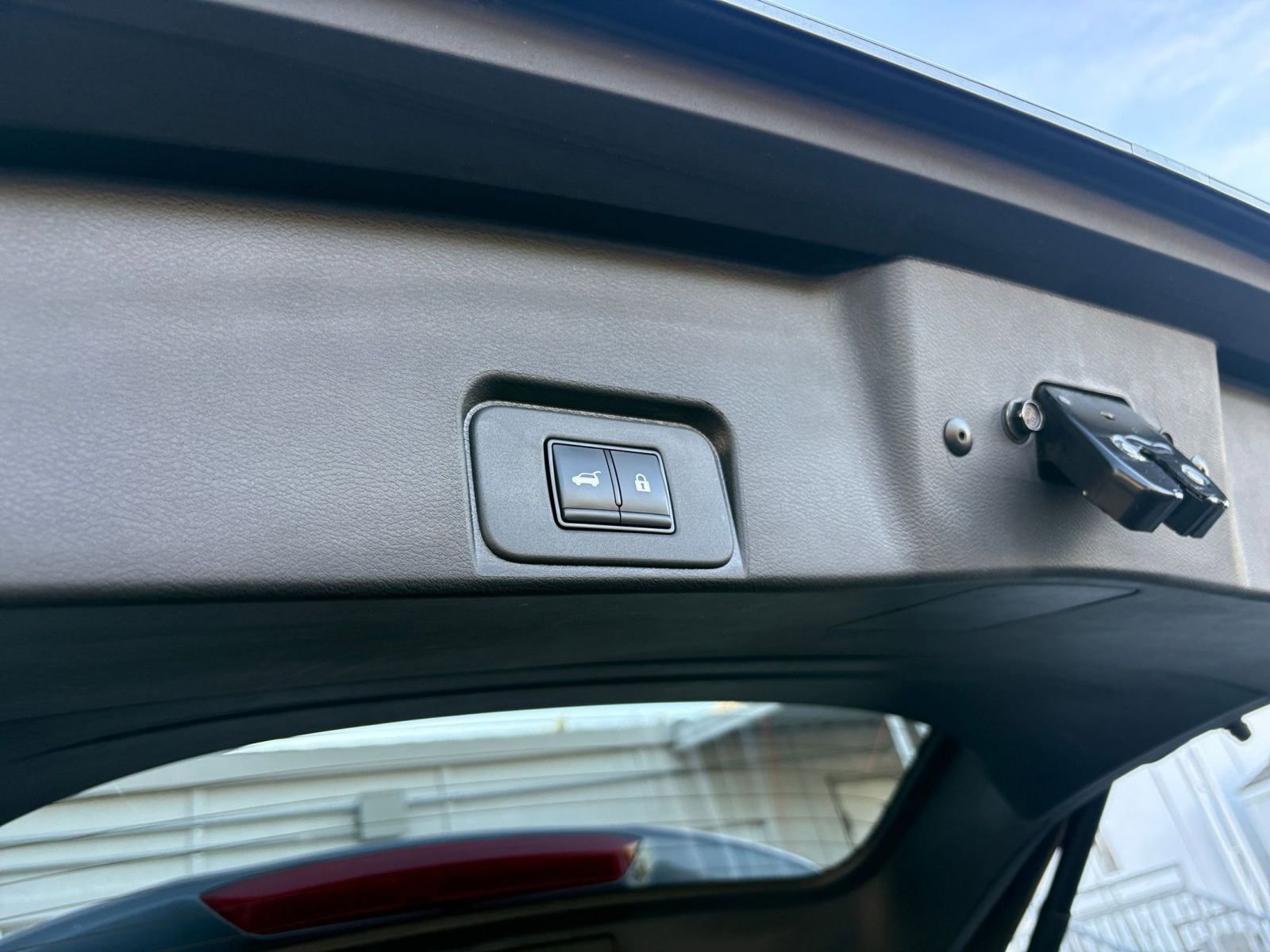 Thumbnail: 2025 Nissan Rogue - 23