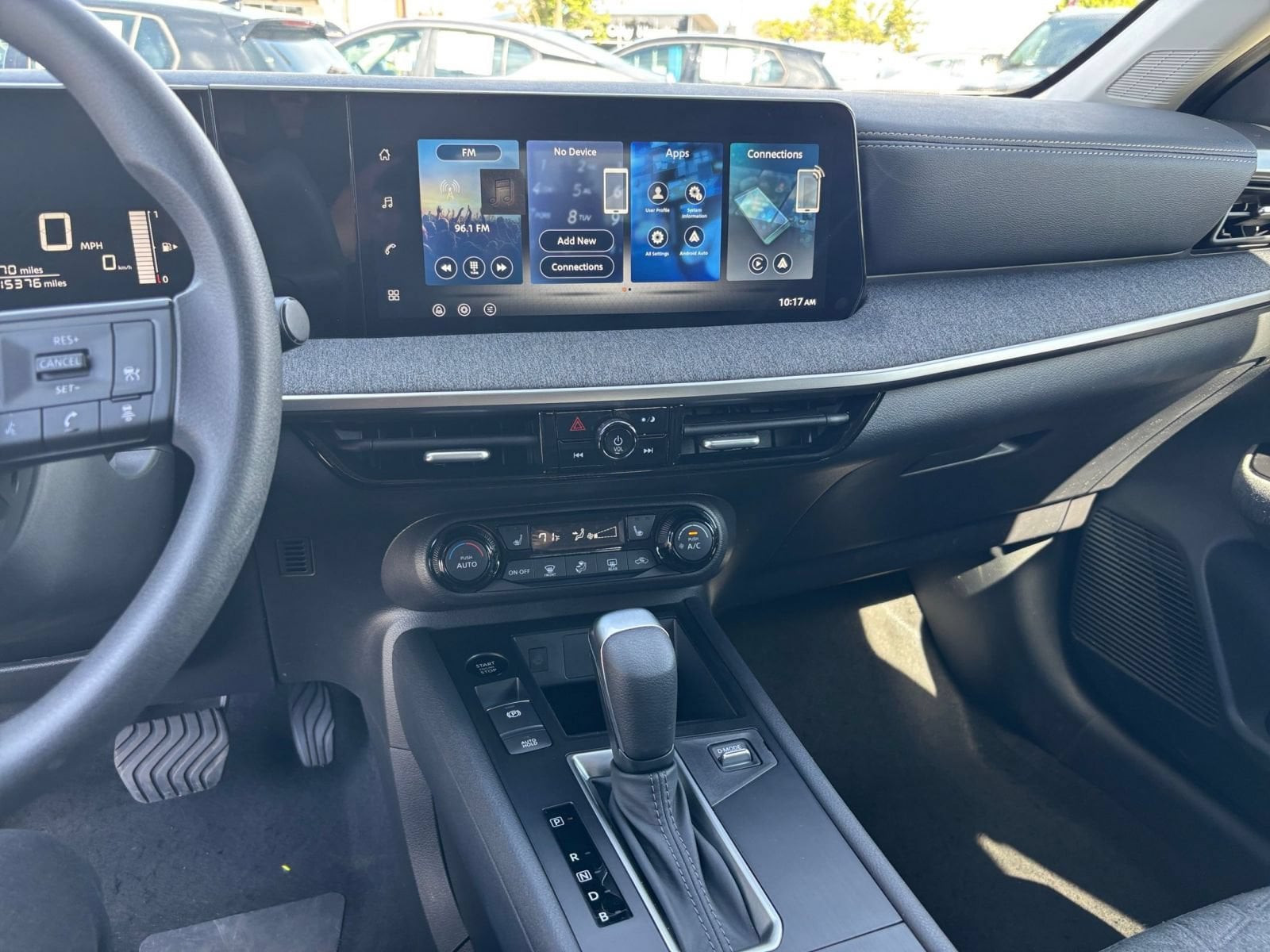 Thumbnail: 2026 Nissan Kicks - 16