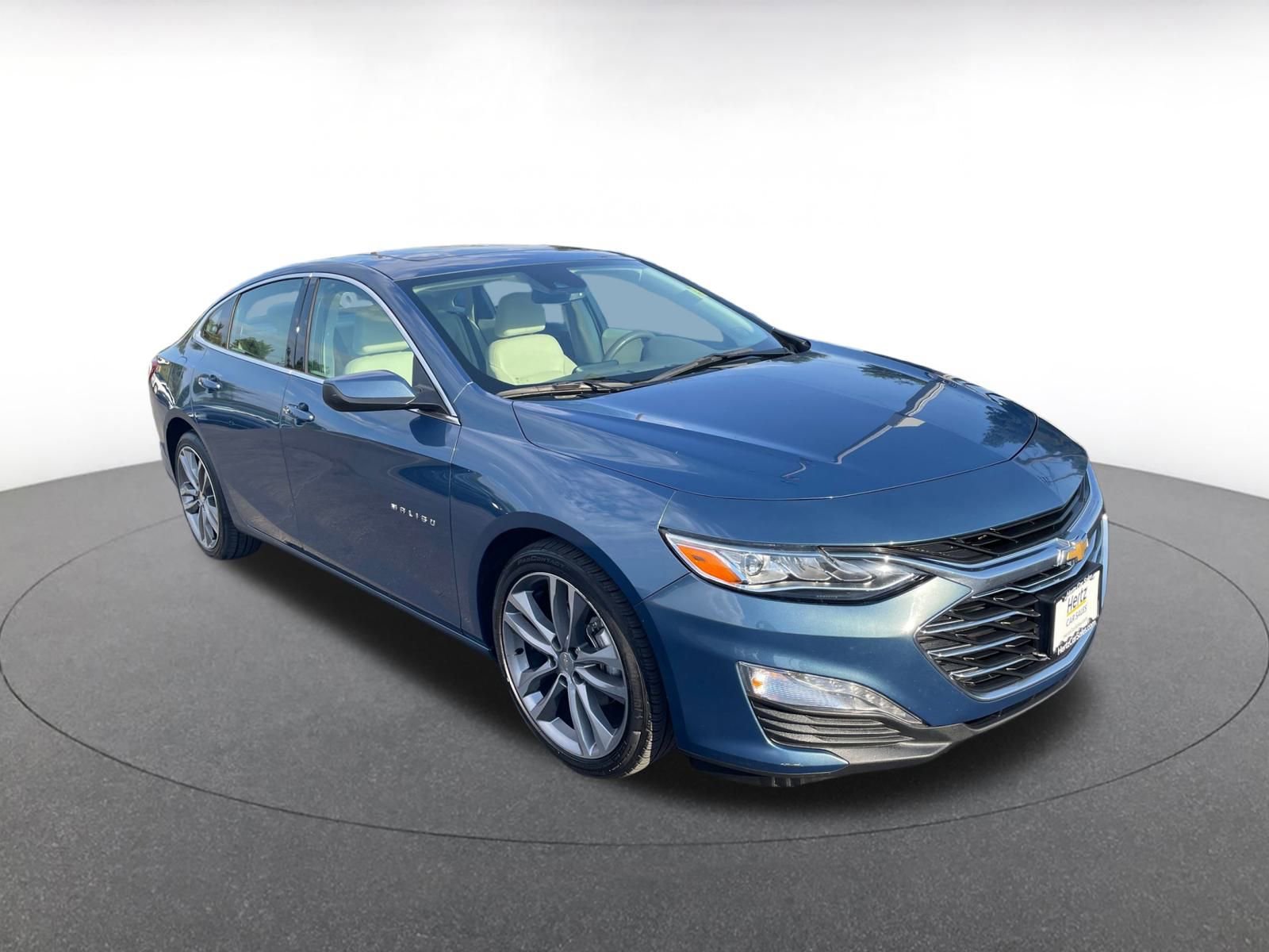 Thumbnail: 2024 Chevrolet Malibu - 1