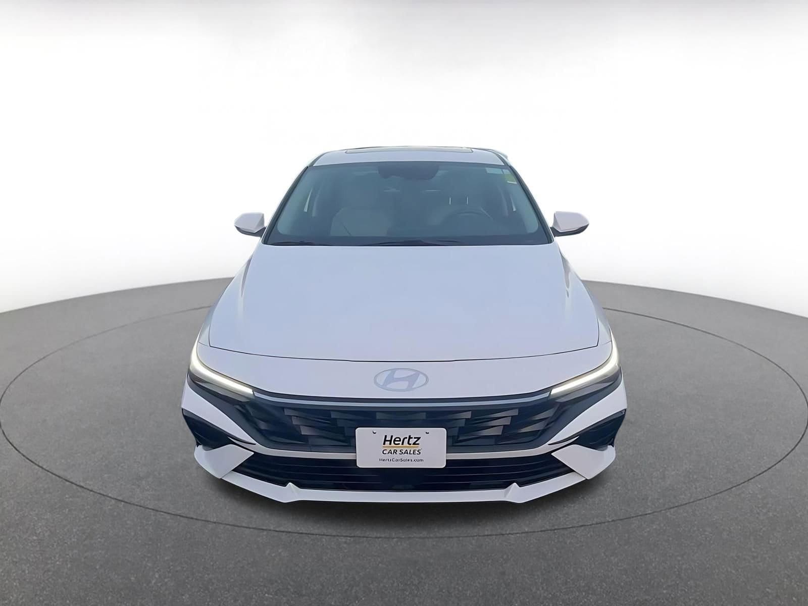 Thumbnail: 2025 Hyundai Elantra - 4