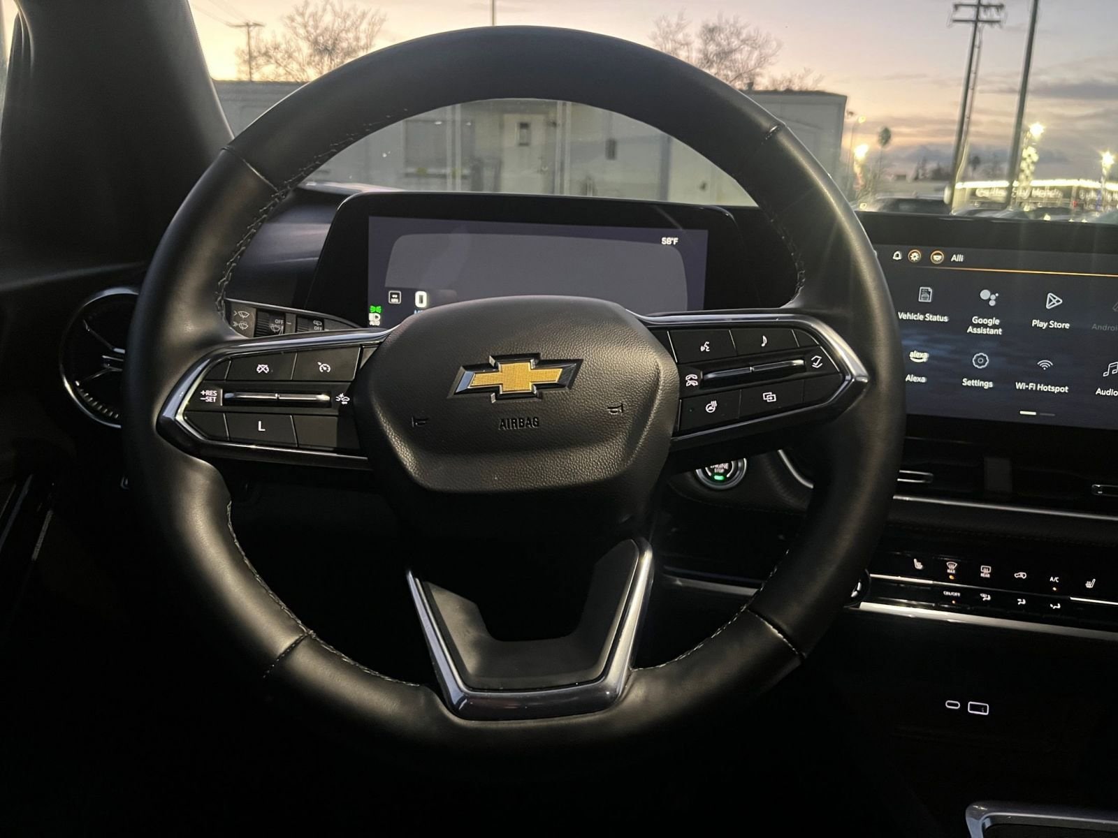 Thumbnail: 2025 Chevrolet Equinox - 34