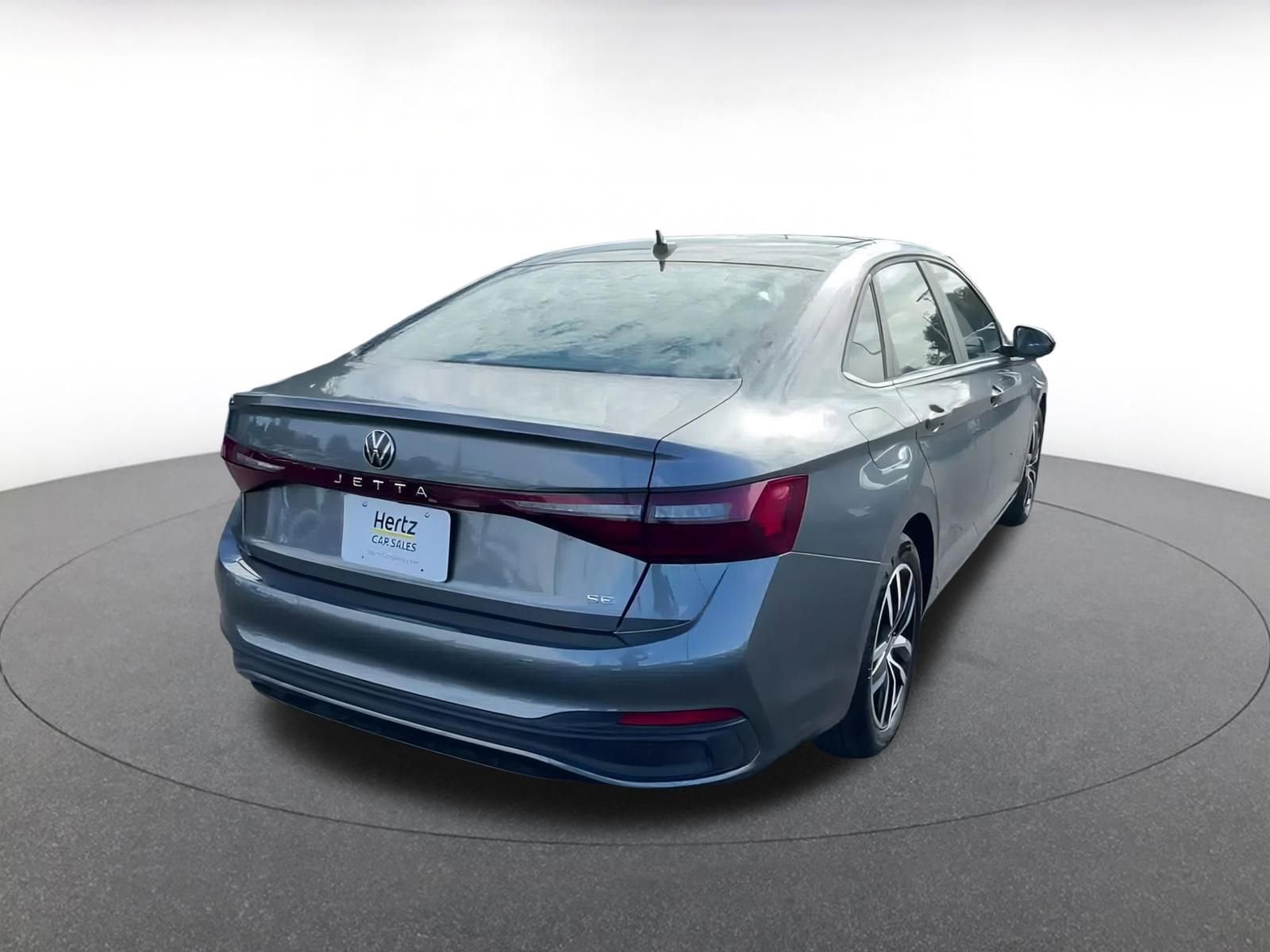 Thumbnail: 2025 Volkswagen Jetta - 14