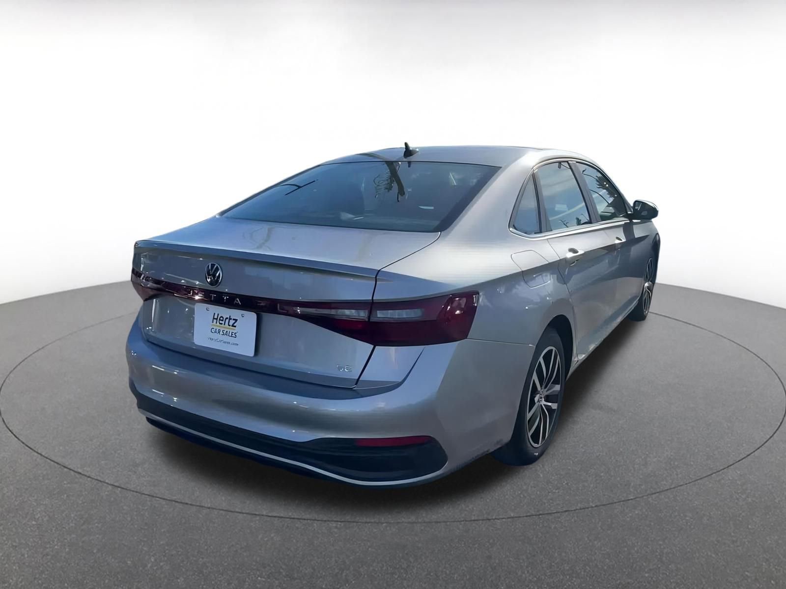 Thumbnail: 2025 Volkswagen Jetta - 14