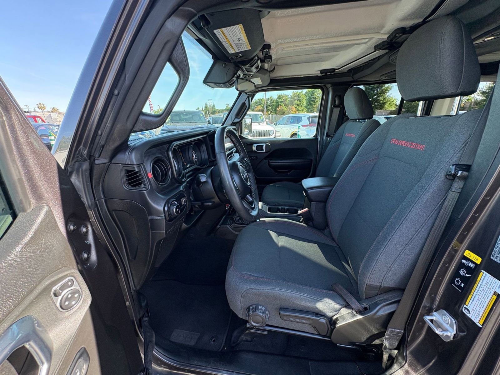 Thumbnail: 2025 Jeep Wrangler - 25