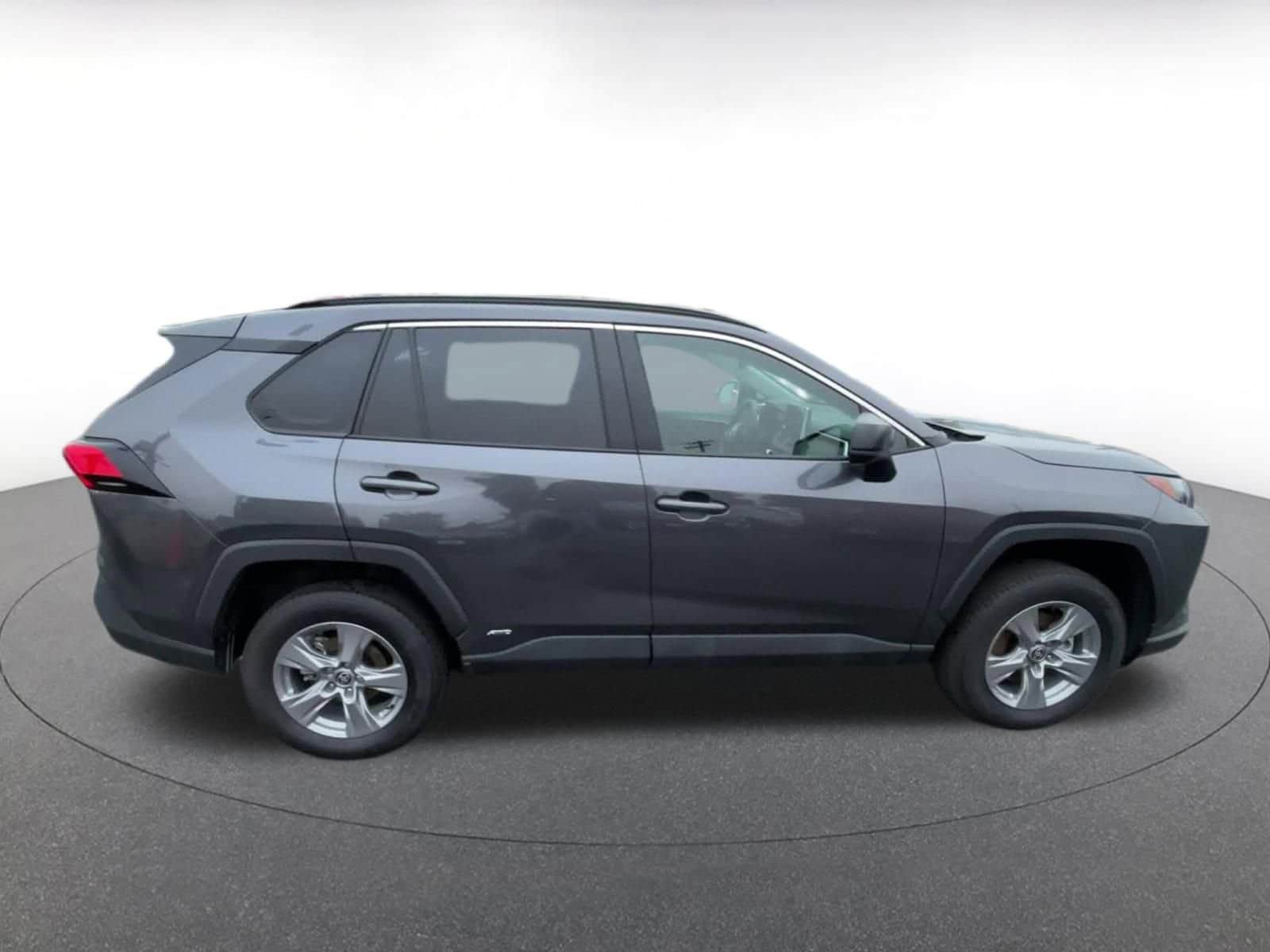 Thumbnail: 2025 Toyota RAV4 - 16