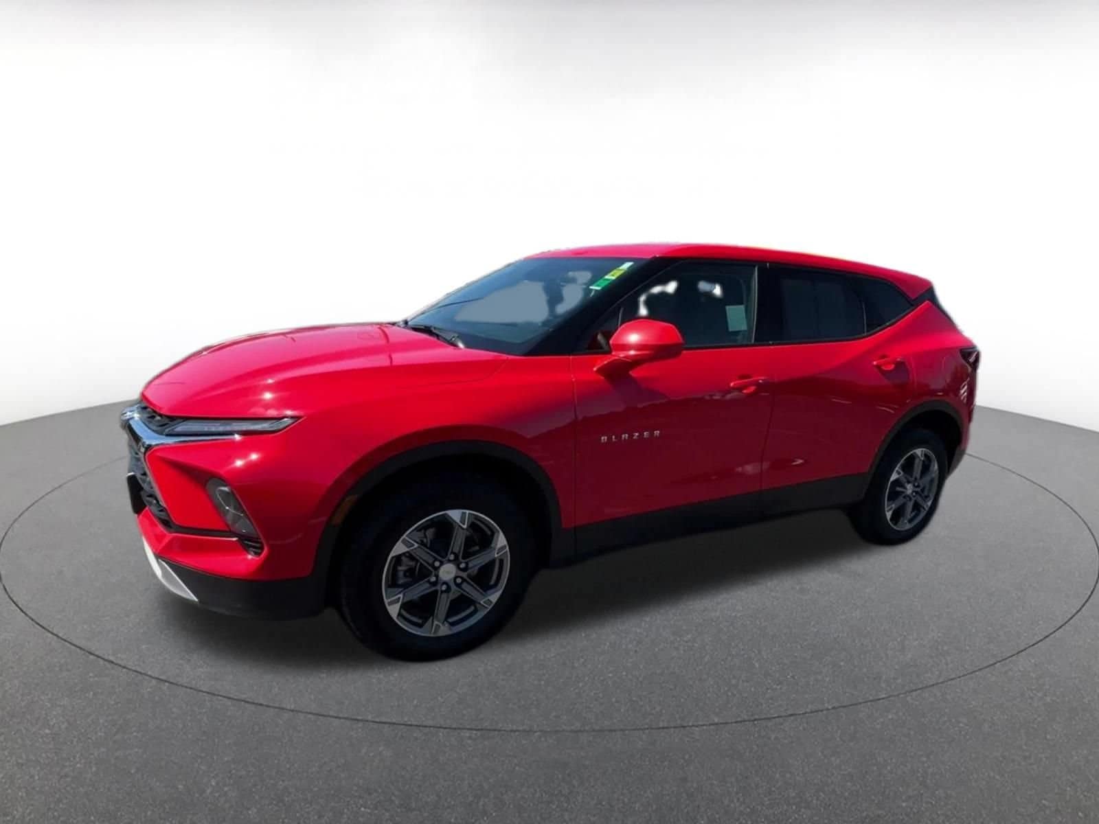 Thumbnail: 2025 Chevrolet Blazer - 8