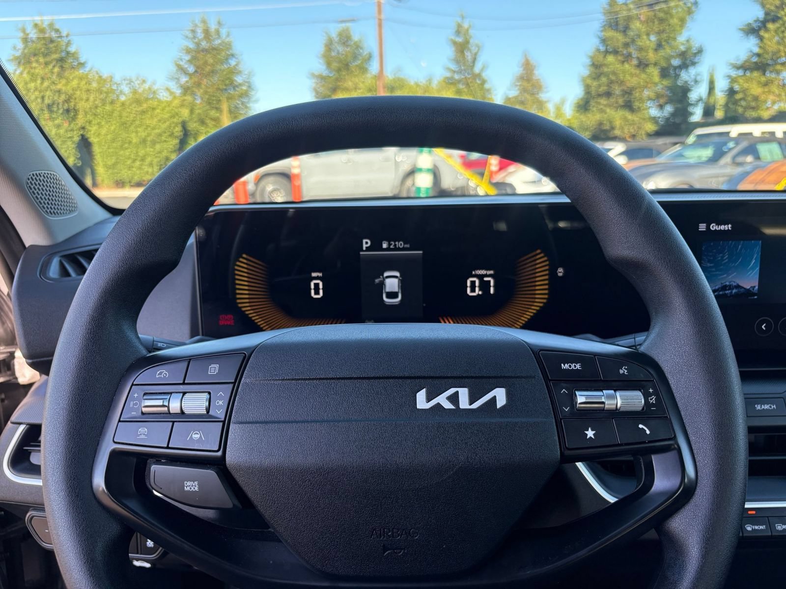Thumbnail: 2025 Kia K4 - 28