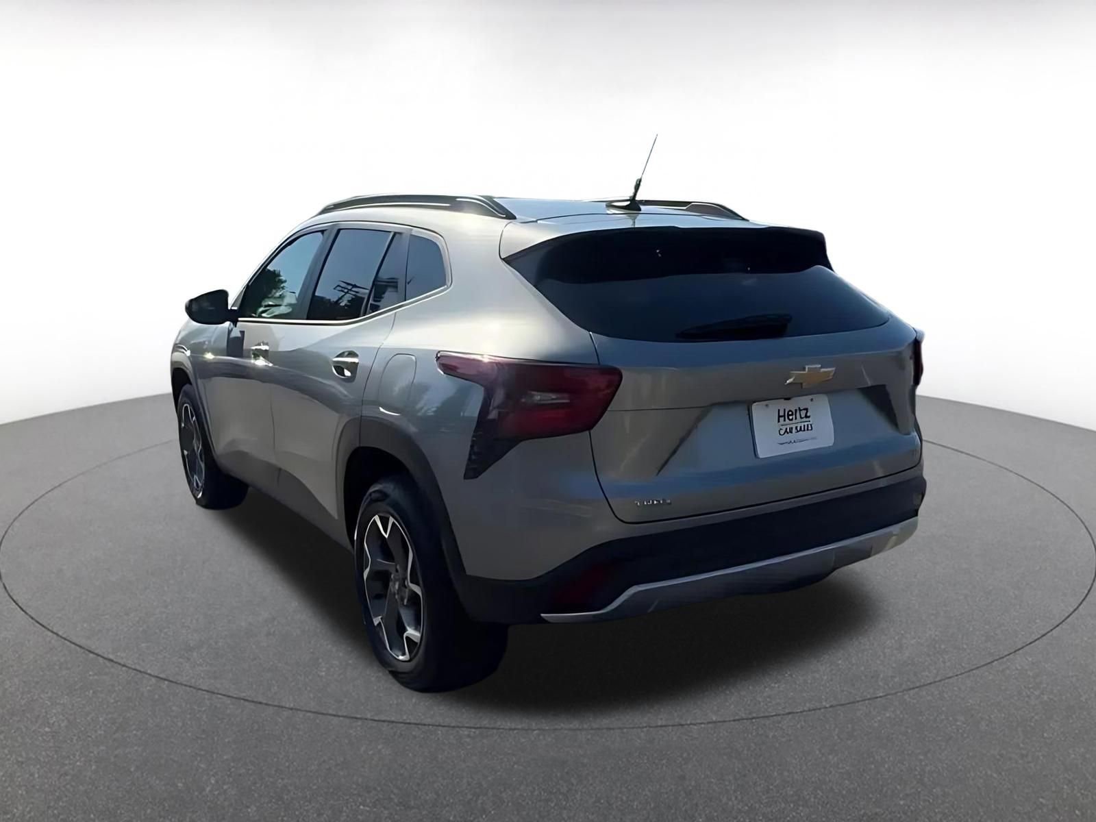 Thumbnail: 2025 Chevrolet Trax - 11