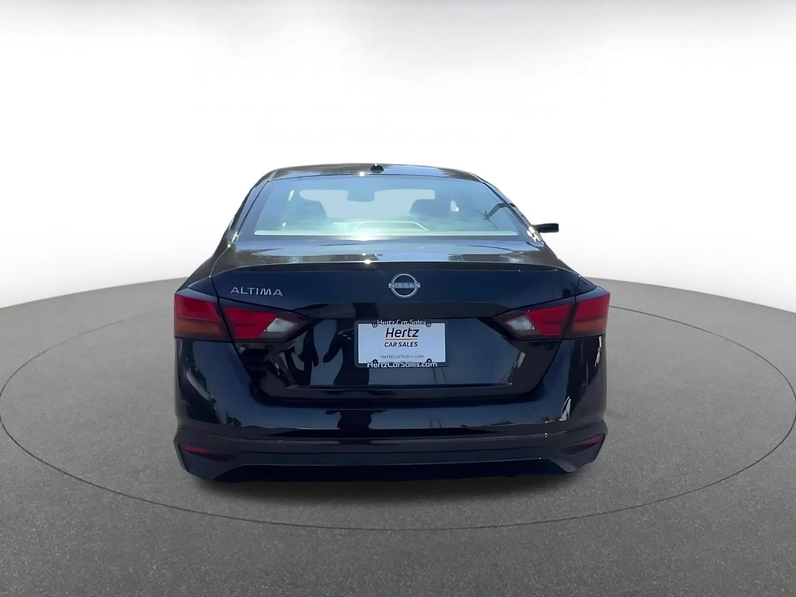 Thumbnail: 2025 Nissan Altima - 10