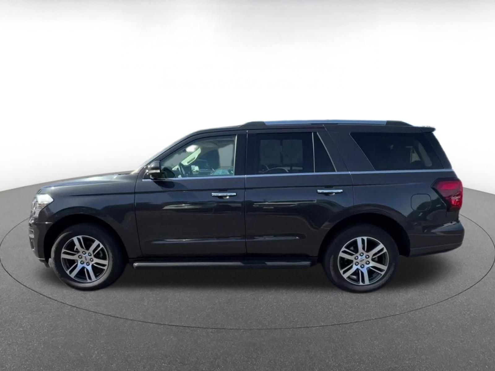 Thumbnail: 2024 Ford Expedition - 9