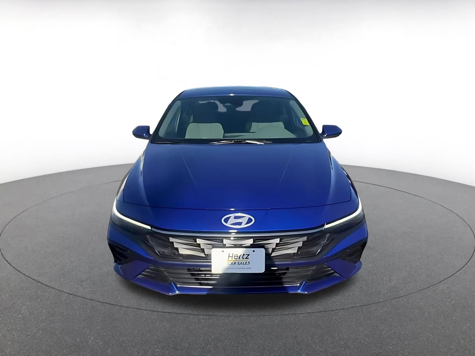 Thumbnail: 2025 Hyundai Elantra - 4