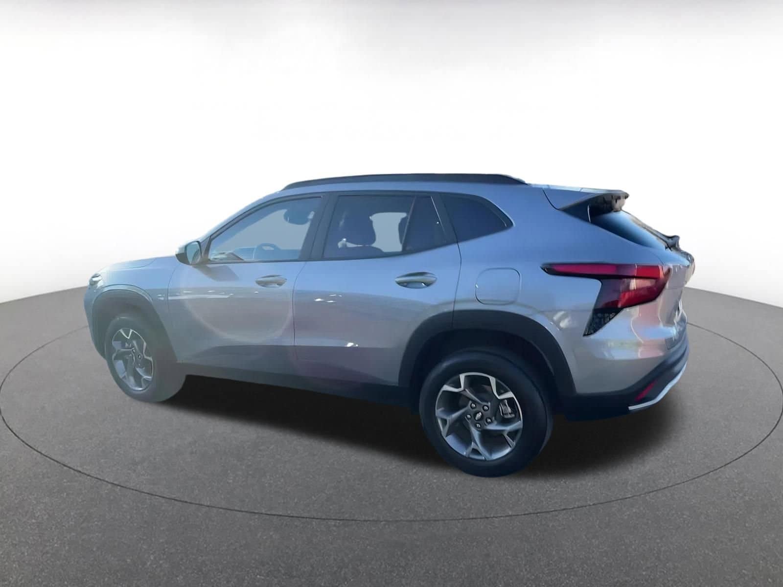 Thumbnail: 2025 Chevrolet Trax - 10