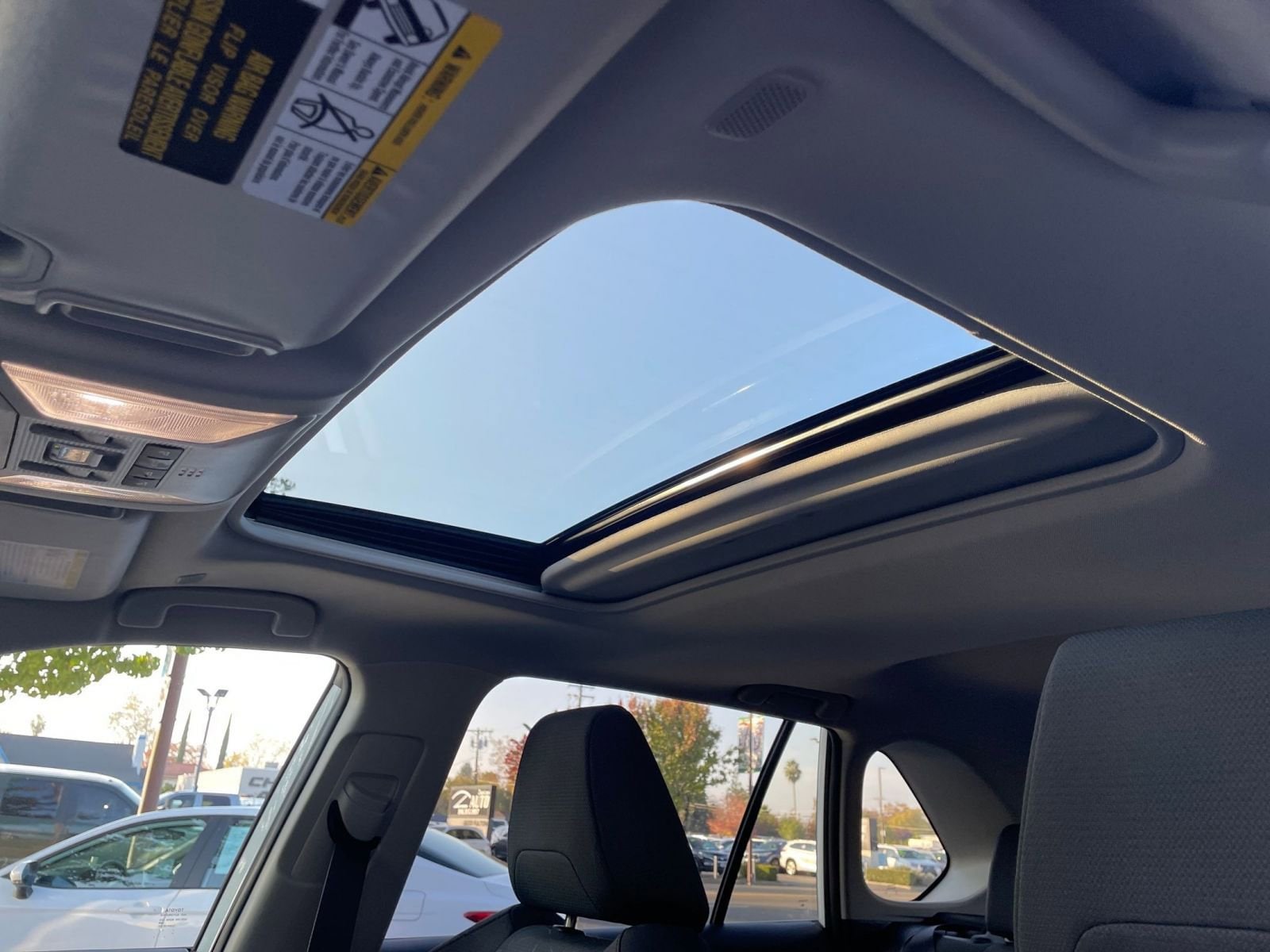 Thumbnail: 2025 Toyota RAV4 - 29