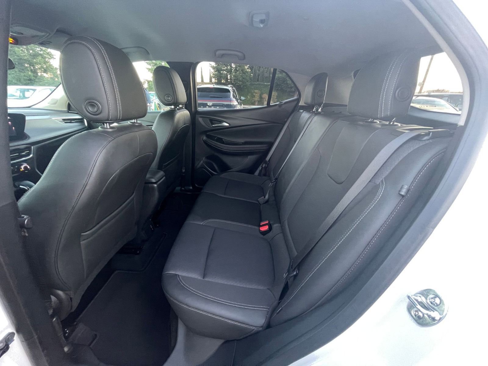 Thumbnail: 2025 Buick Encore GX - 25