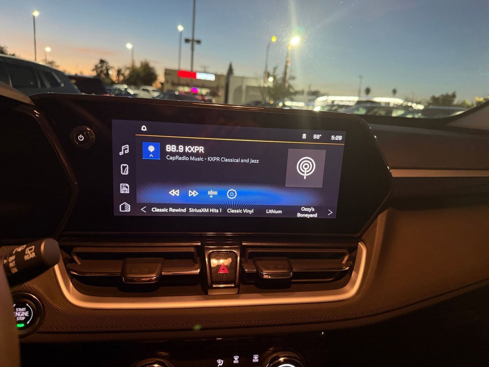 Thumbnail: 2025 Chevrolet TrailBlazer - 18