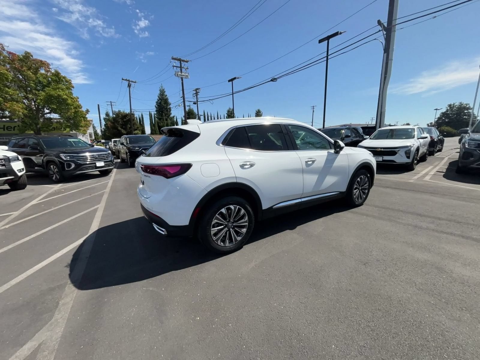 Thumbnail: 2024 Buick Envision - 14