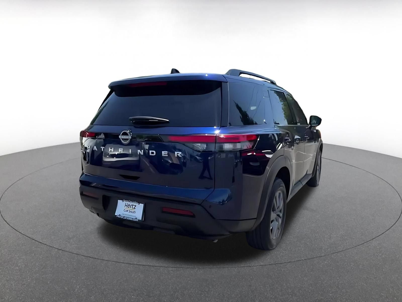 Thumbnail: 2025 Nissan Pathfinder - 14