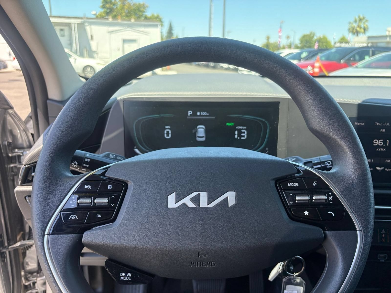 Thumbnail: 2026 Kia Niro - 25