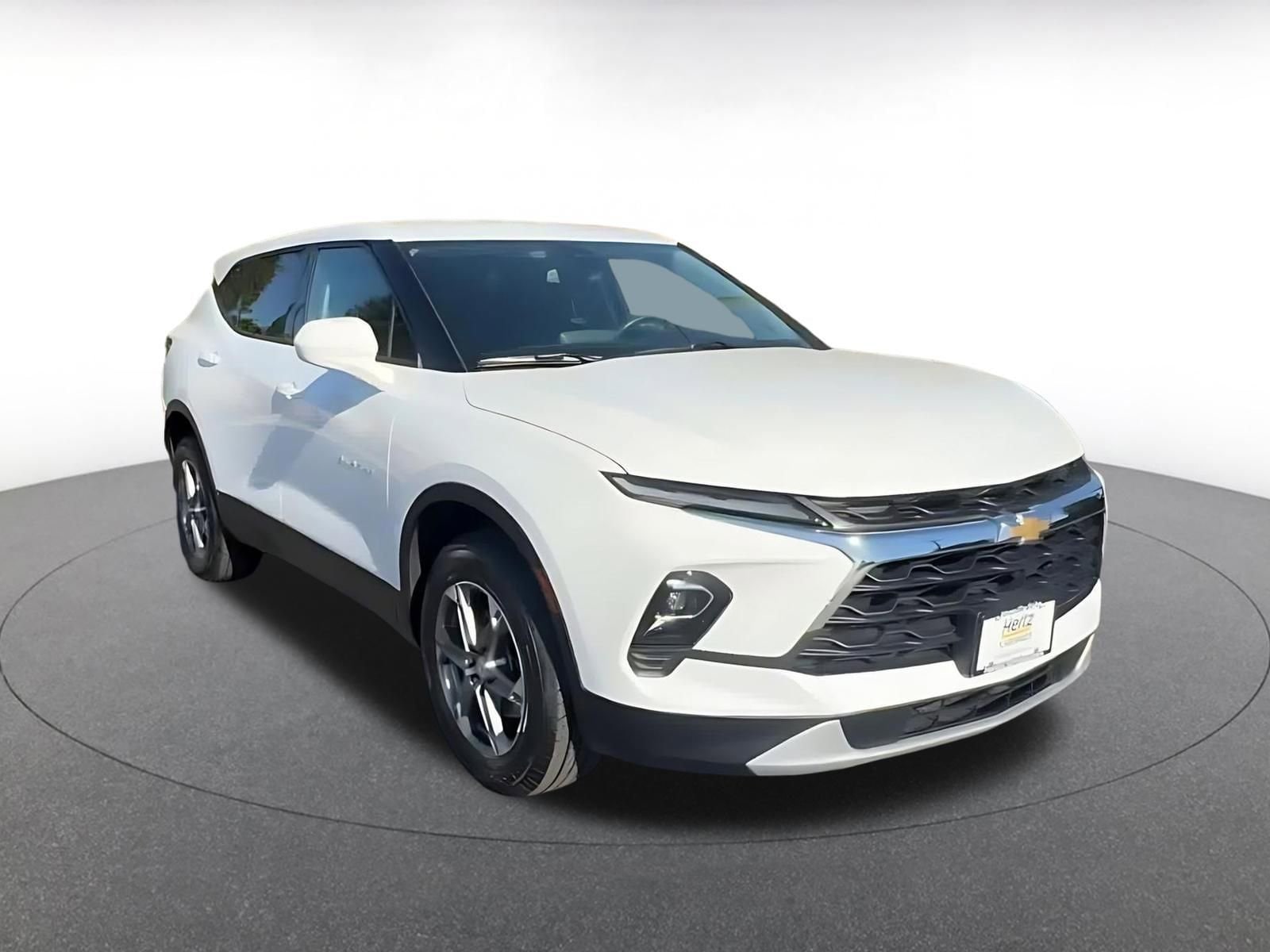 Thumbnail: 2025 Chevrolet Blazer - 3