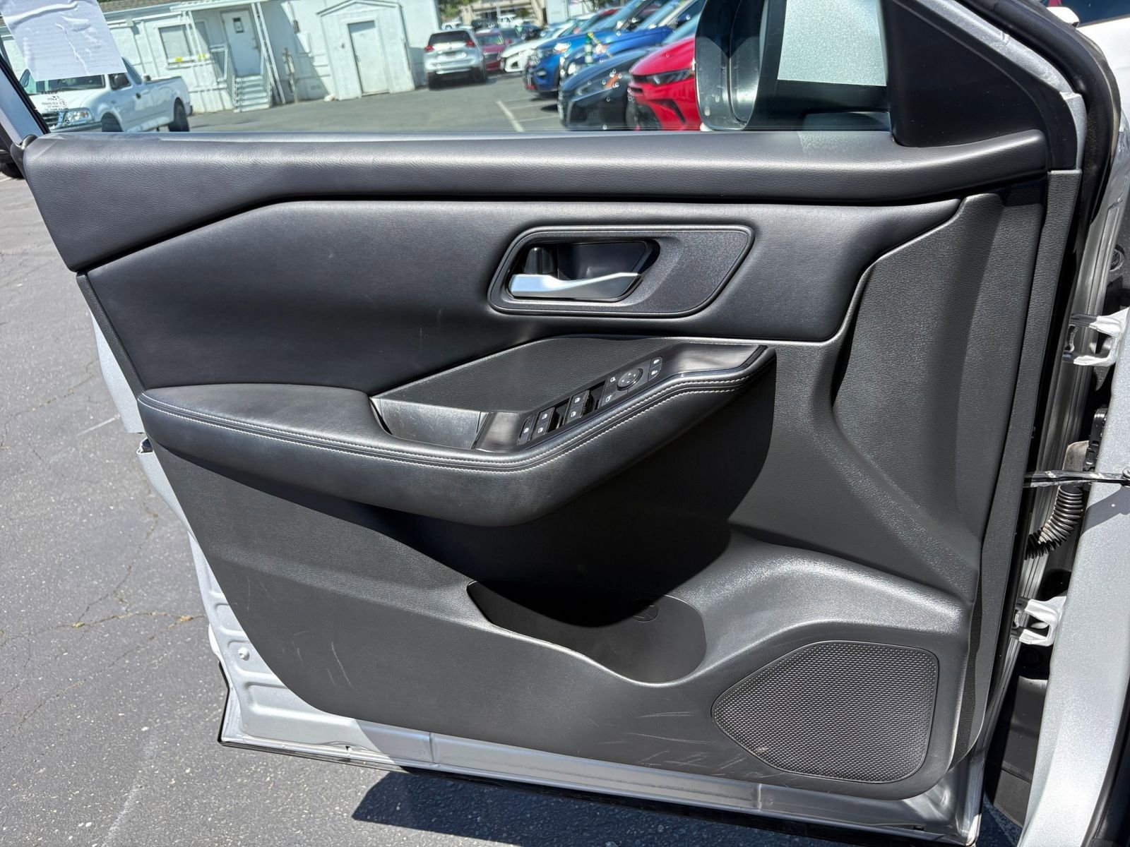 Thumbnail: 2025 Nissan Rogue - 18