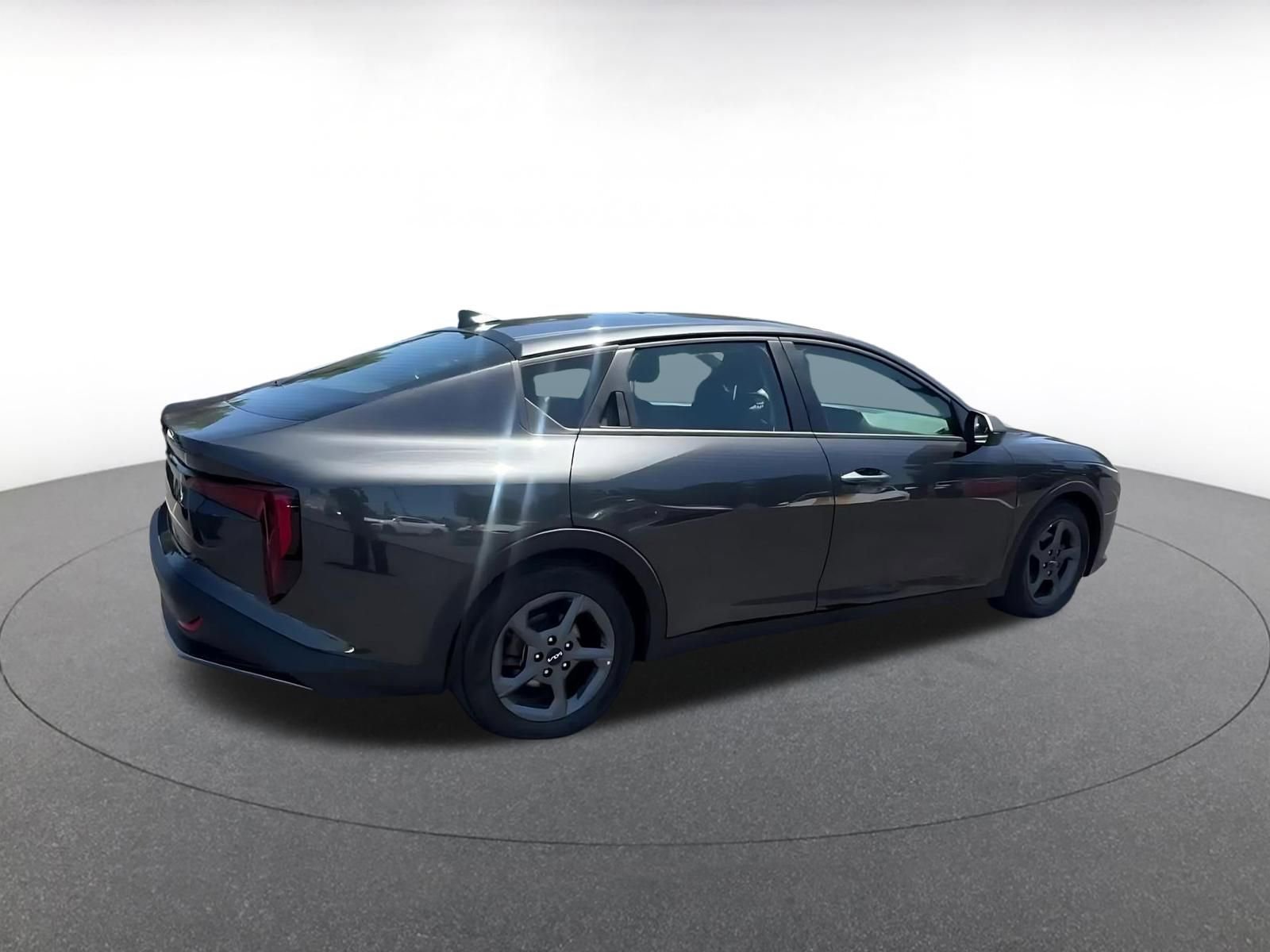 Thumbnail: 2025 Kia K4 - 14