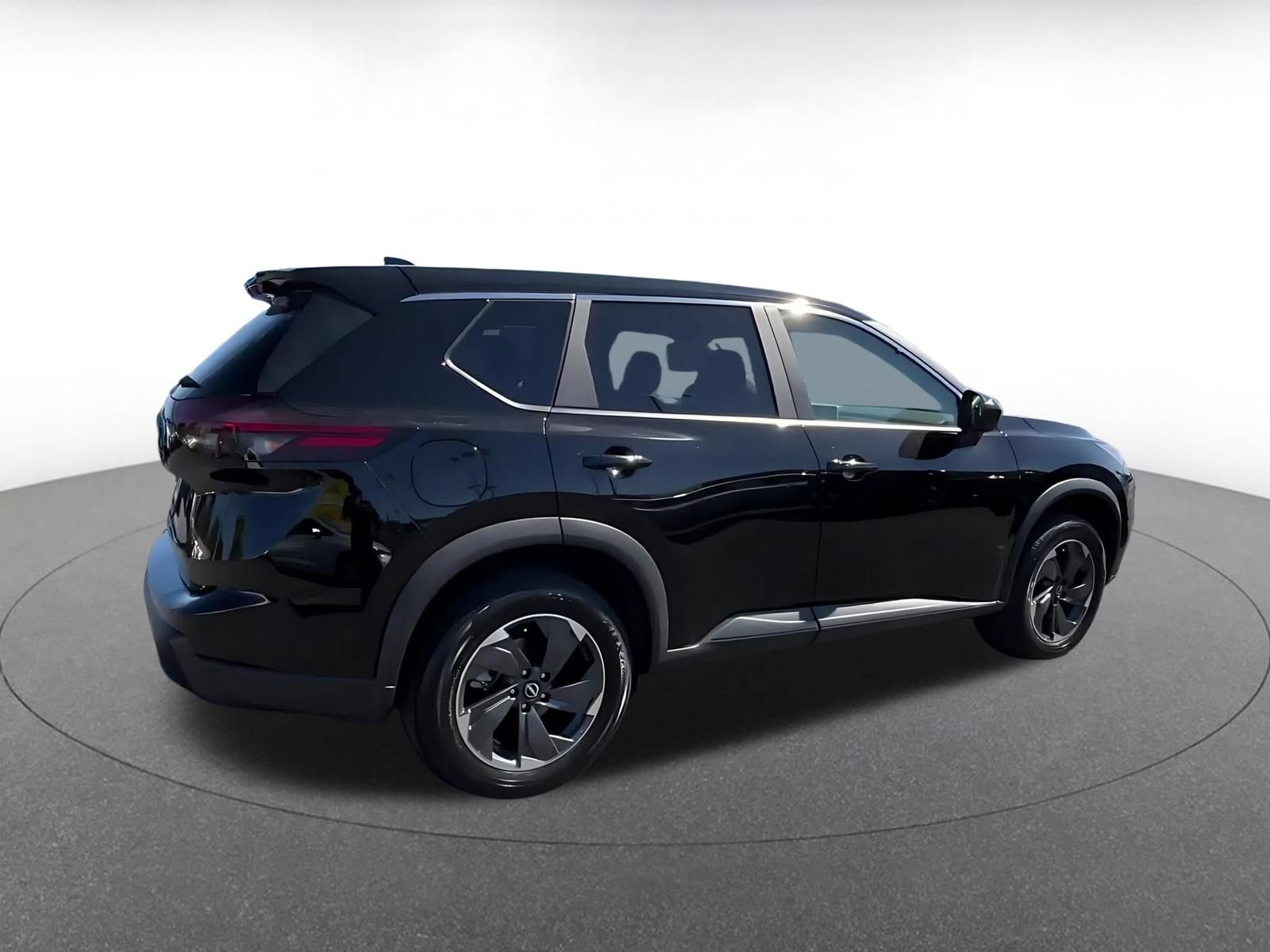 Thumbnail: 2025 Nissan Rogue - 14