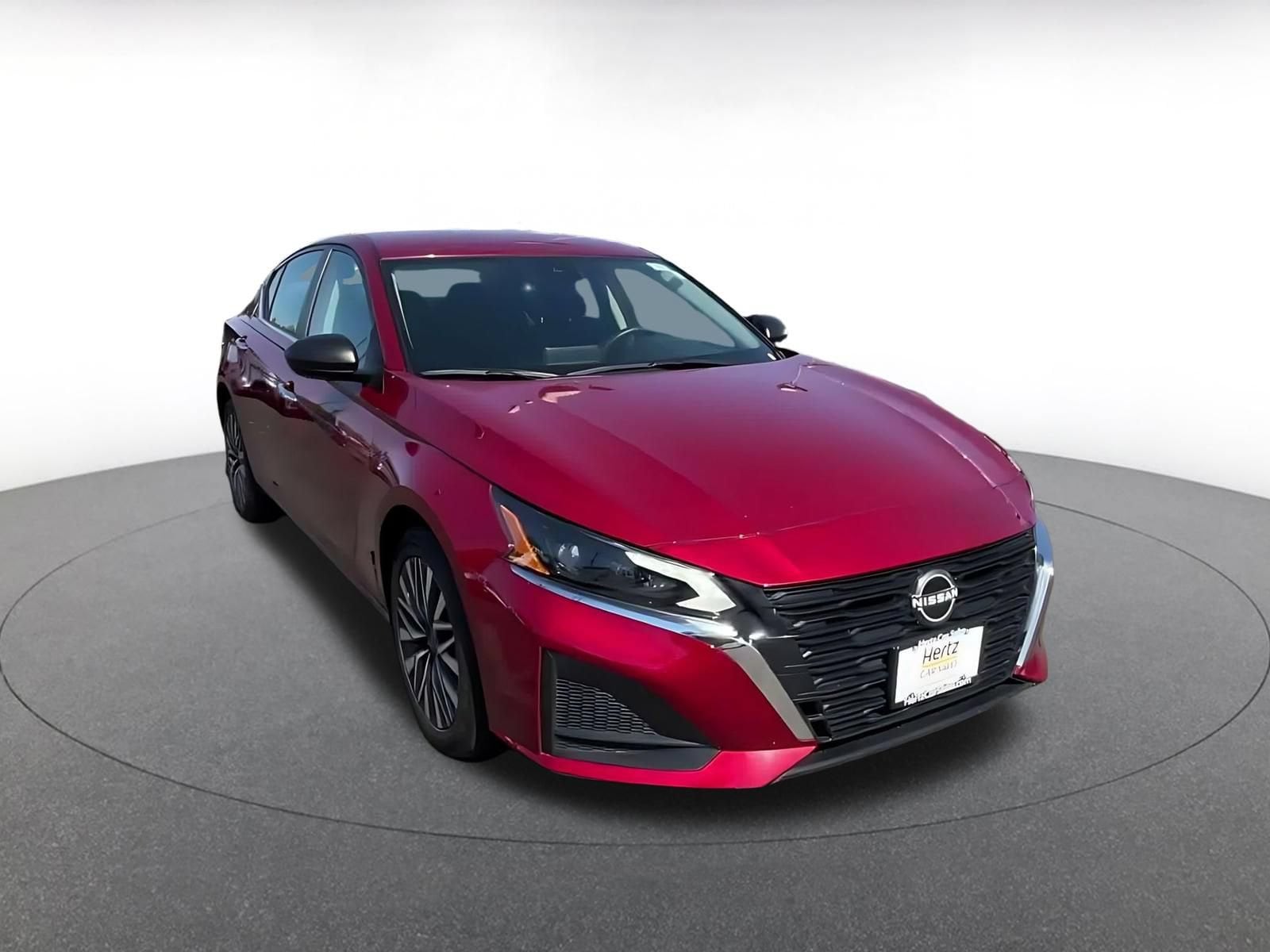 Thumbnail: 2025 Nissan Altima - 3