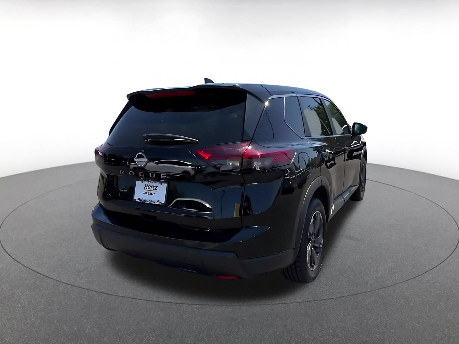 Thumbnail: 2025 Nissan Rogue - 11
