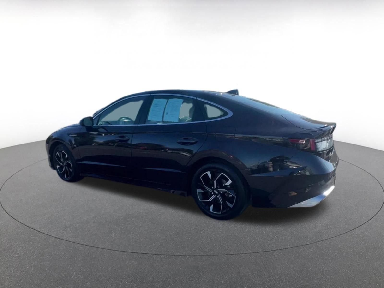 Thumbnail: 2025 Hyundai Sonata - 10