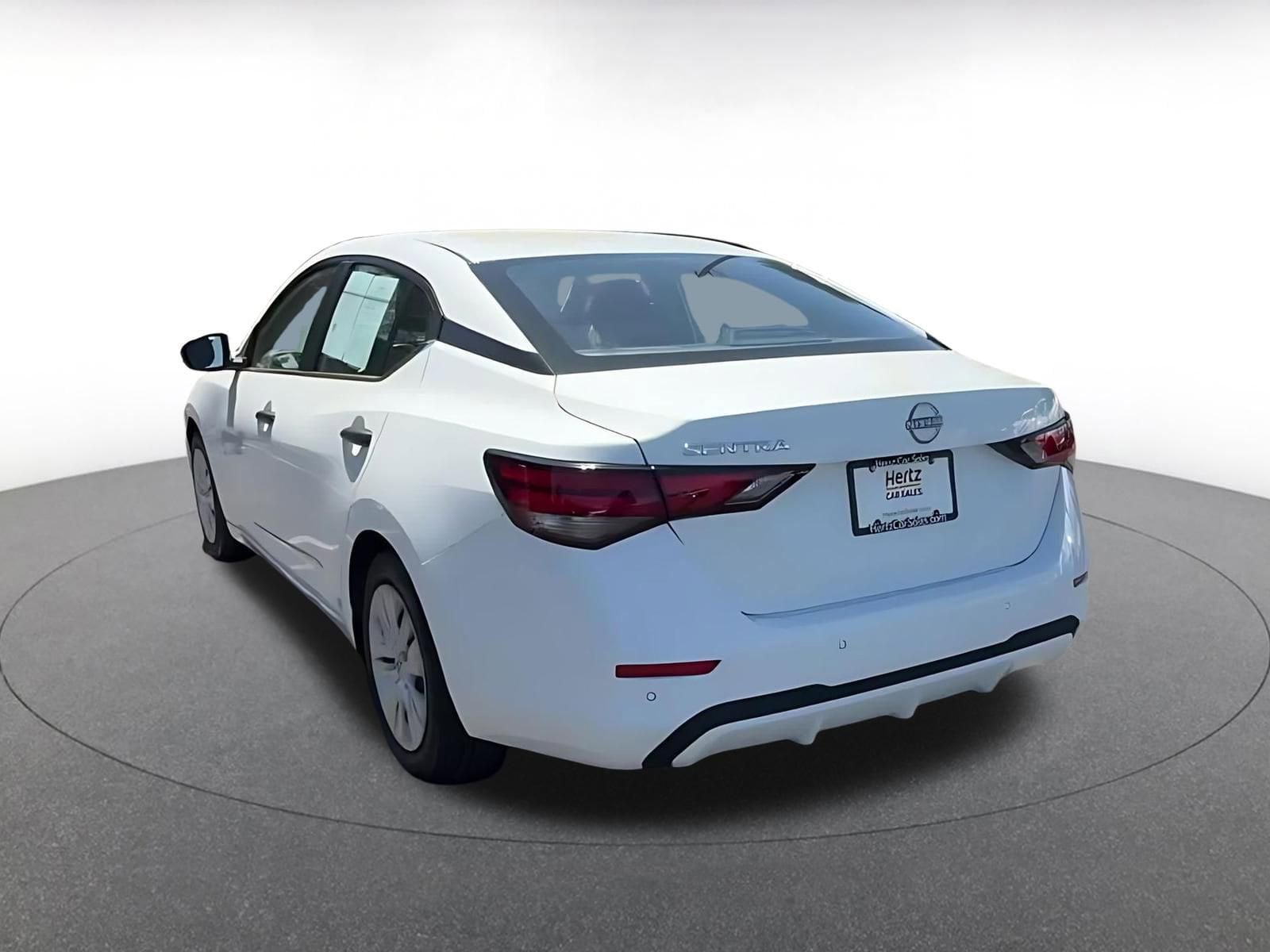 Thumbnail: 2025 Nissan Sentra - 11