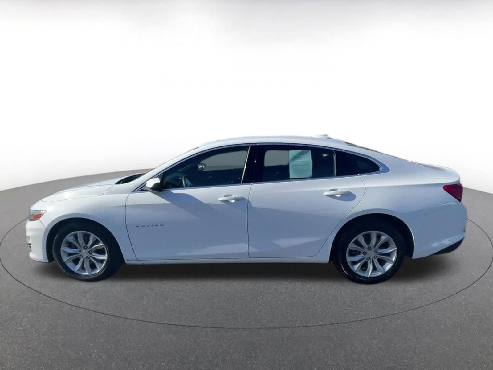 2024 Chevrolet Malibu LT 8