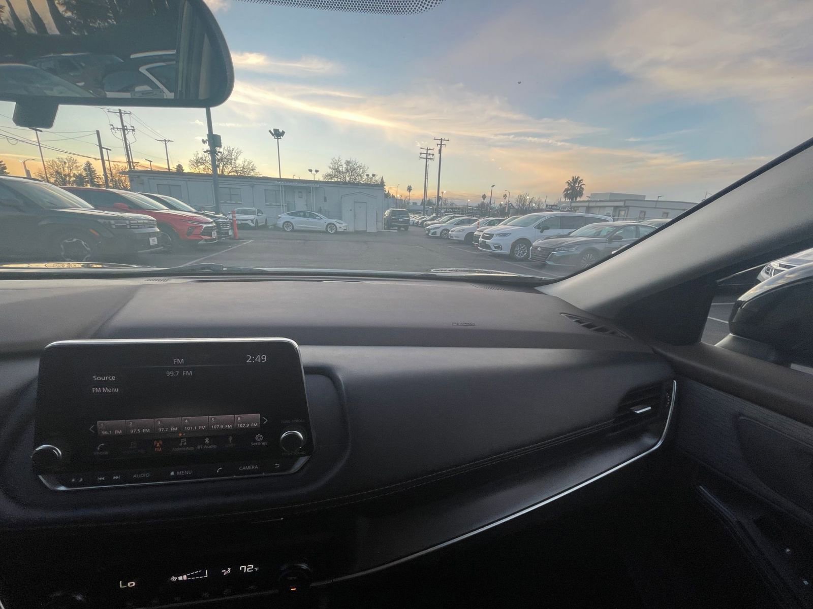 Thumbnail: 2023 Nissan Rogue - 31