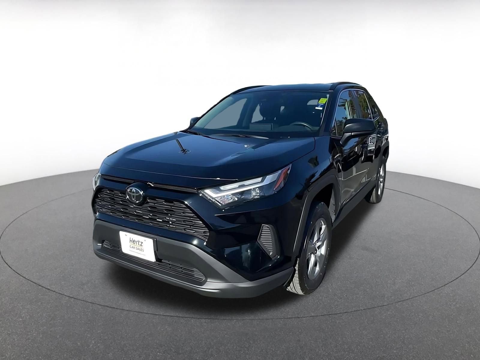 Thumbnail: 2025 Toyota RAV4 - 7