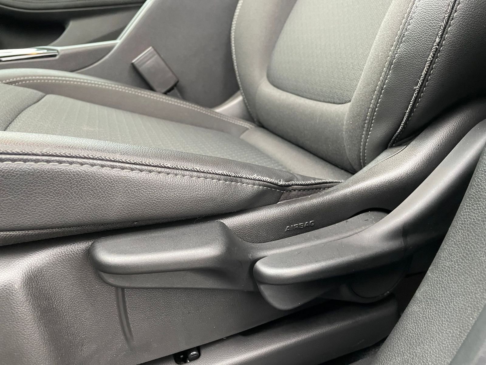 Thumbnail: 2025 Buick Encore GX - 23