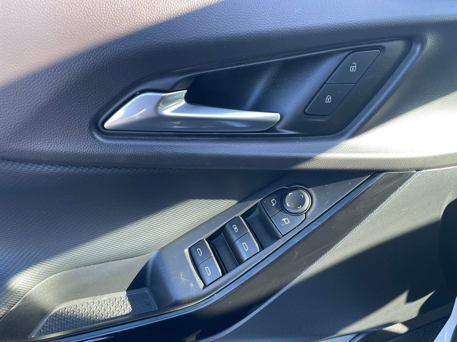 Thumbnail: 2025 Chevrolet Equinox - 20