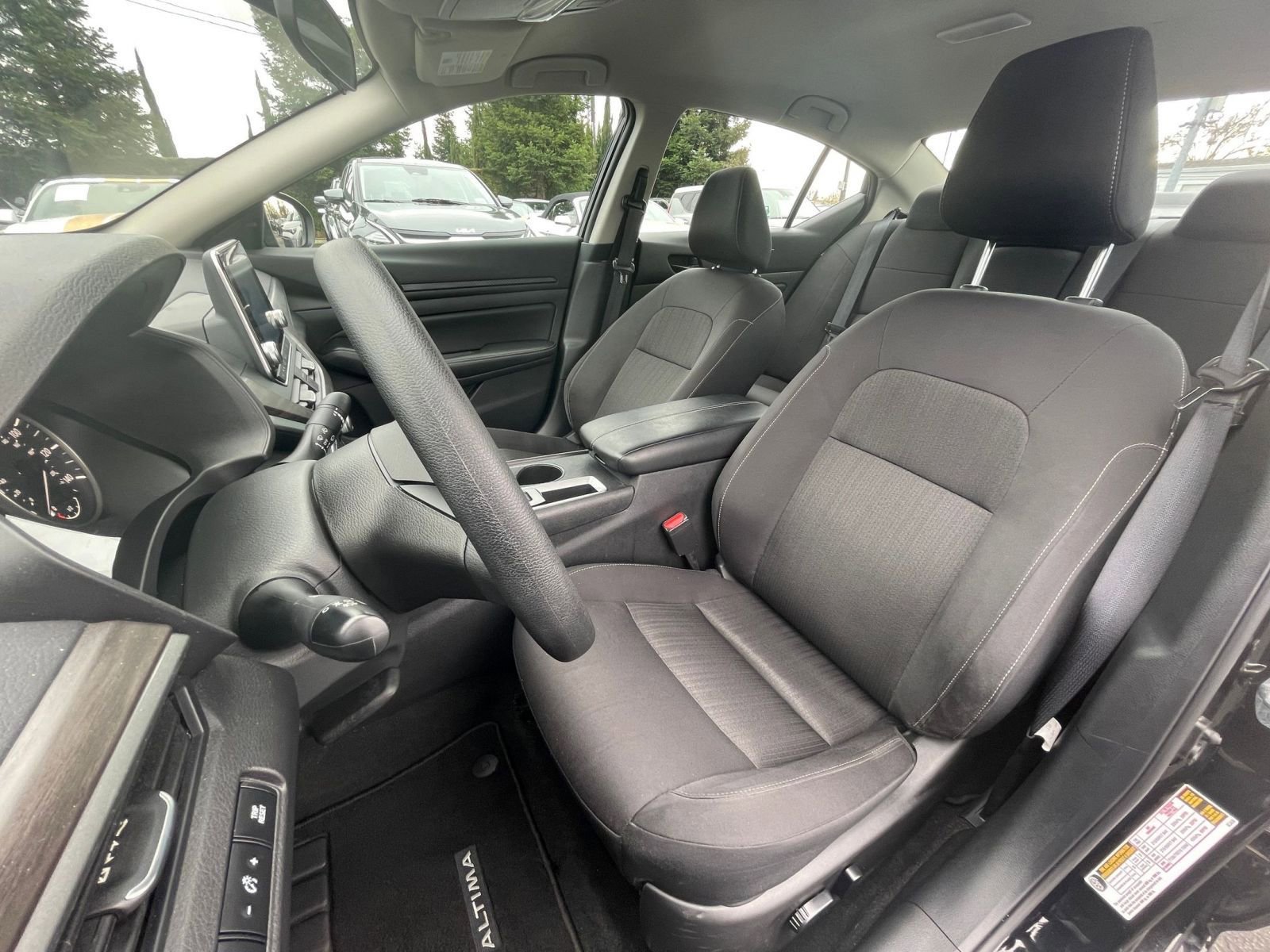 Thumbnail: 2025 Nissan Altima - 31