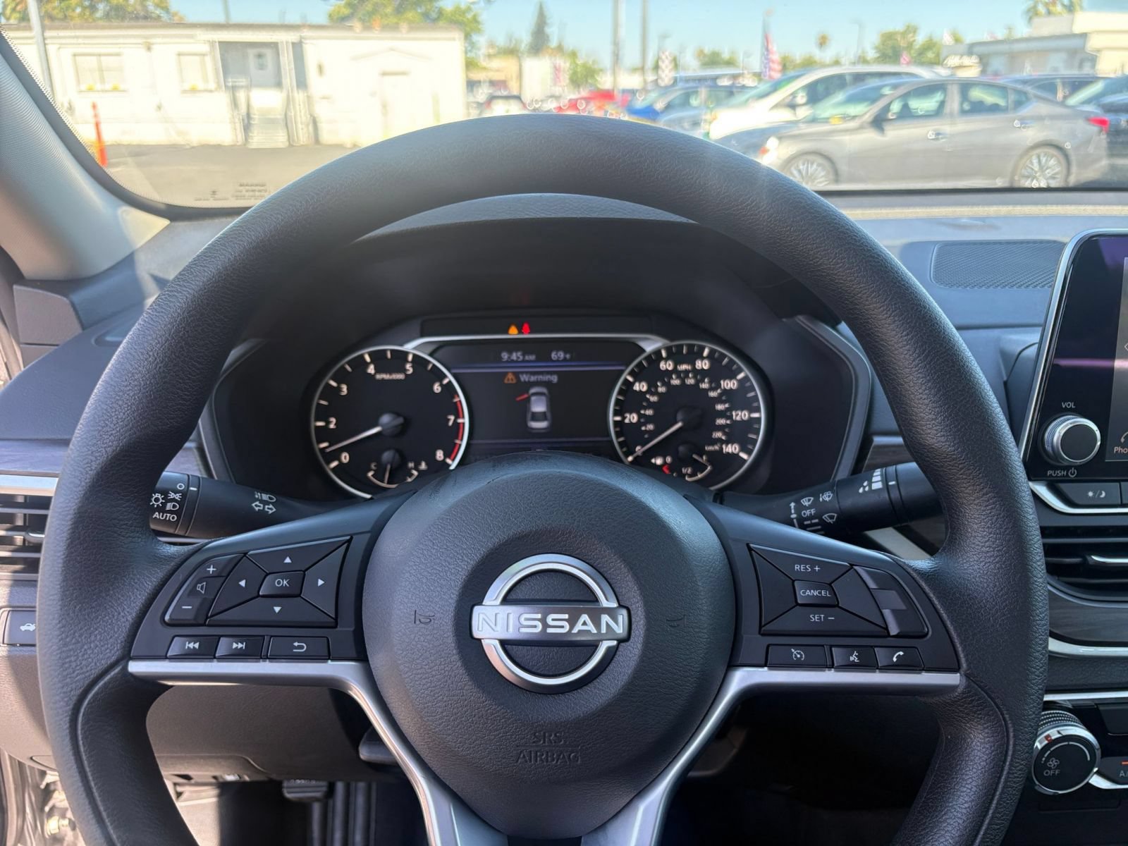 Thumbnail: 2025 Nissan Altima - 28
