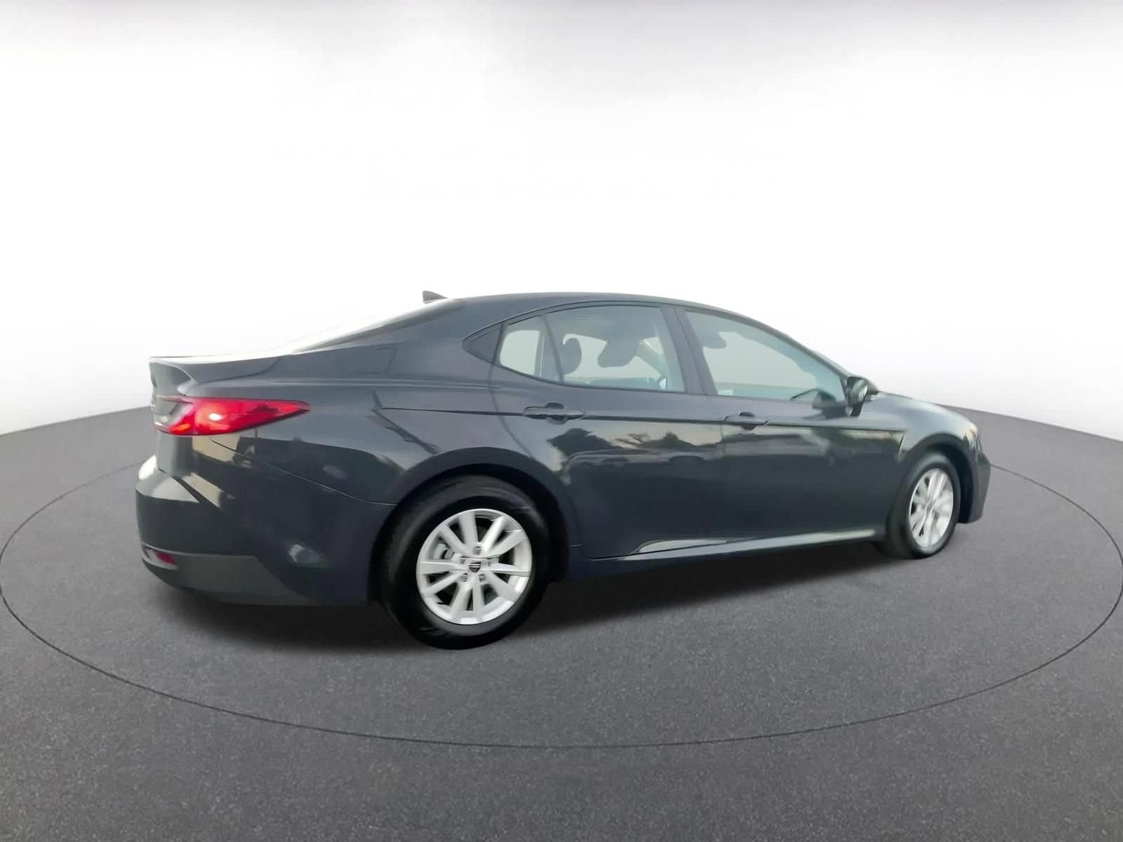 Thumbnail: 2025 Toyota Camry - 15