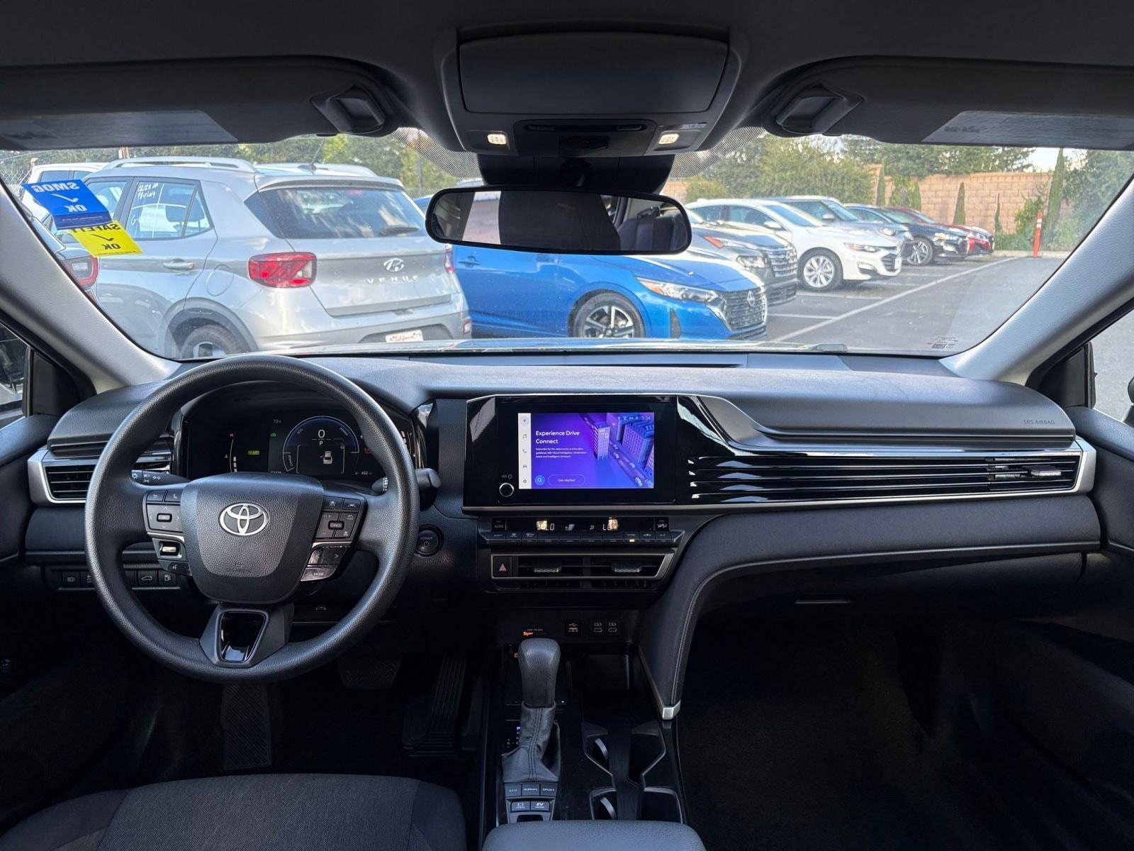 Thumbnail: 2025 Toyota Camry - 32