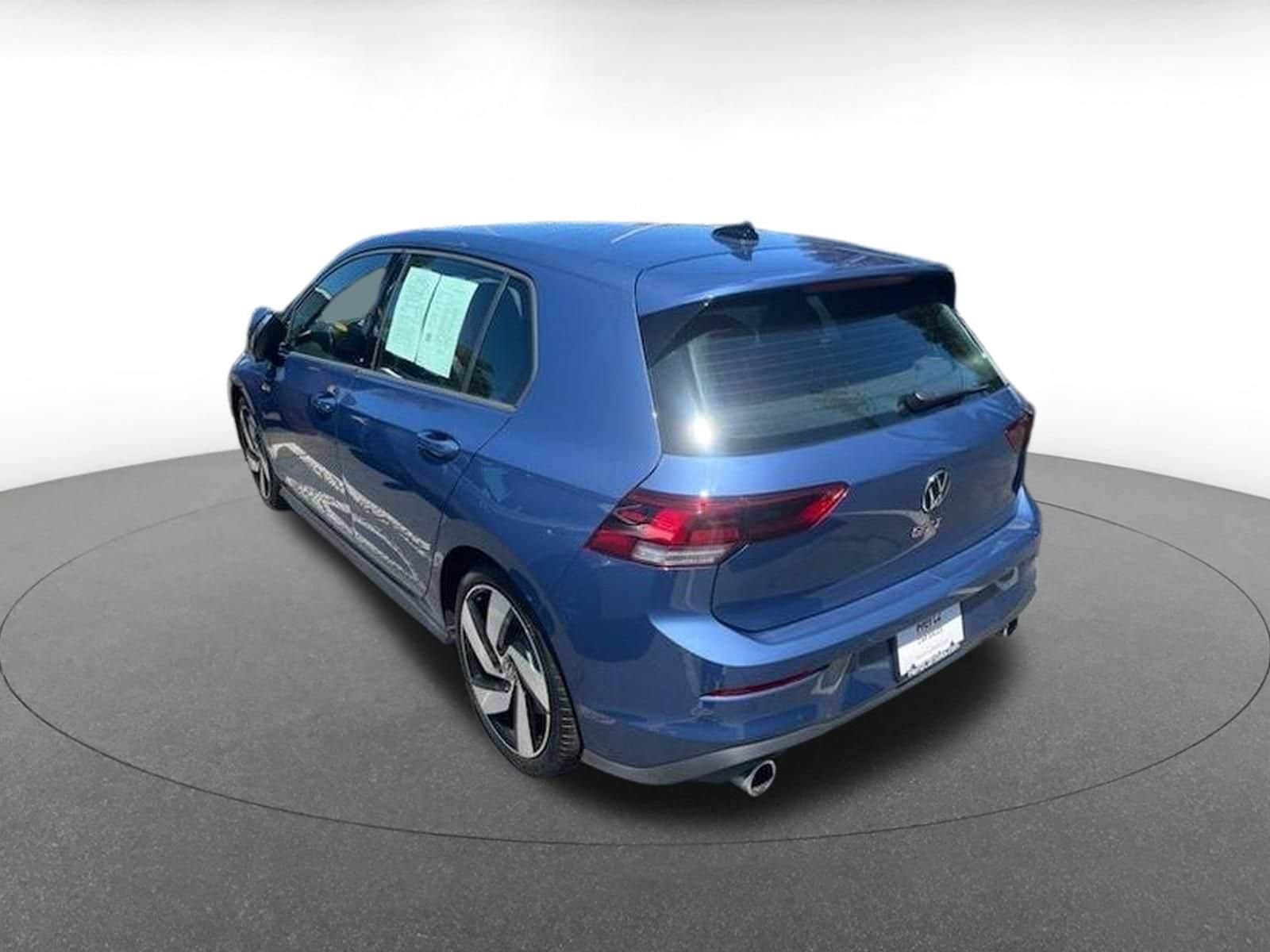 Thumbnail: 2026 Volkswagen Golf - 3