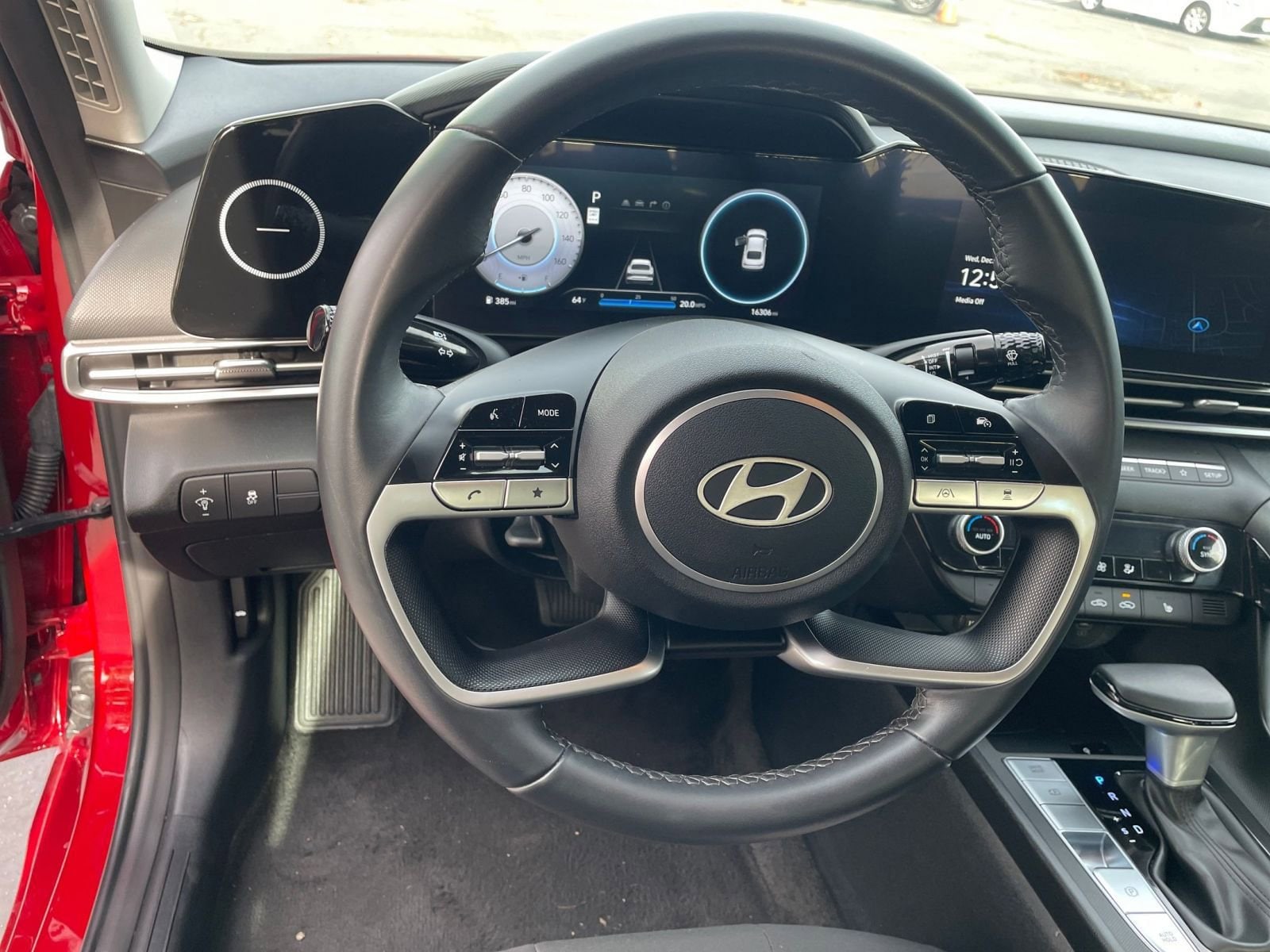 Thumbnail: 2025 Hyundai Elantra - 27