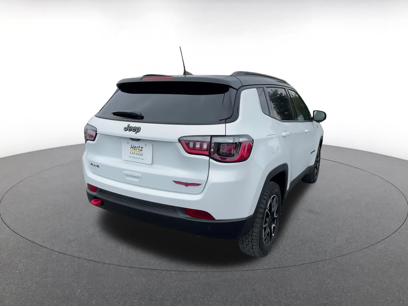 Thumbnail: 2025 Jeep Compass - 14